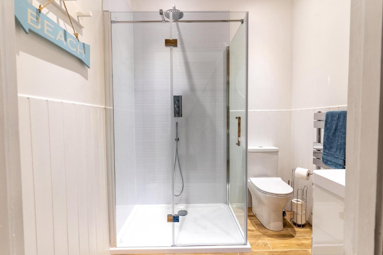 Stowaways Loft Apartment Whitby Ngoại thất bức ảnh