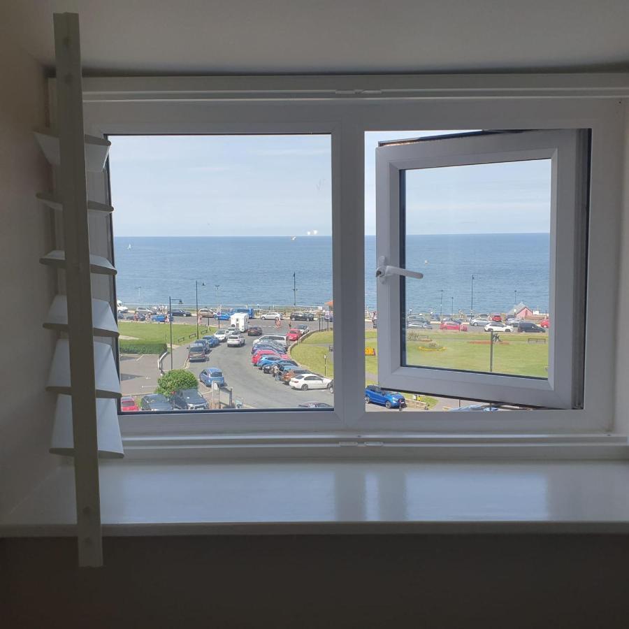 Stowaways Loft Apartment Whitby Ngoại thất bức ảnh